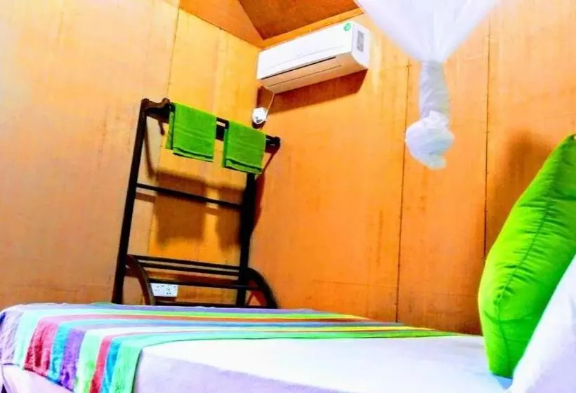 تختخواب و صبحانه Pinthu Home Stay