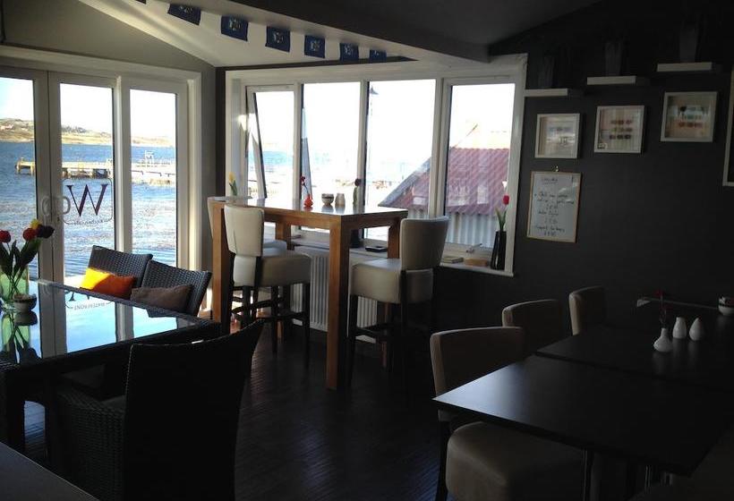 Szálloda The Waterfront Boutique