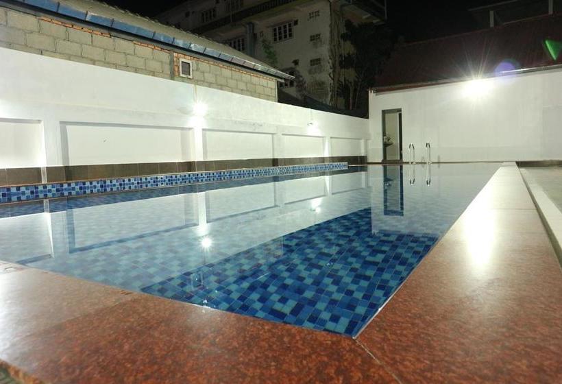 هتل Vang Vieng Centralpark