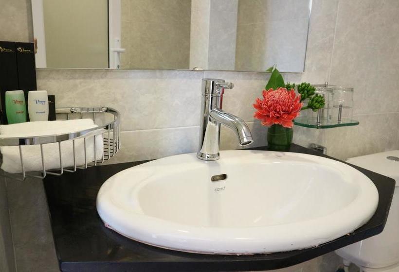 هتل Vang Vieng Centralpark