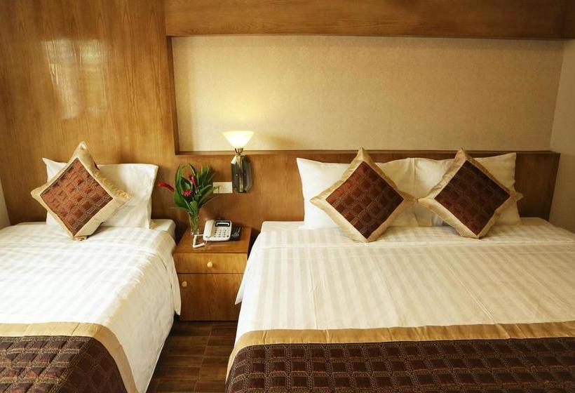 هتل Vang Vieng Centralpark