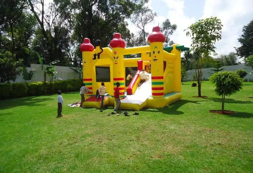 هتل Sunshine  Kericho