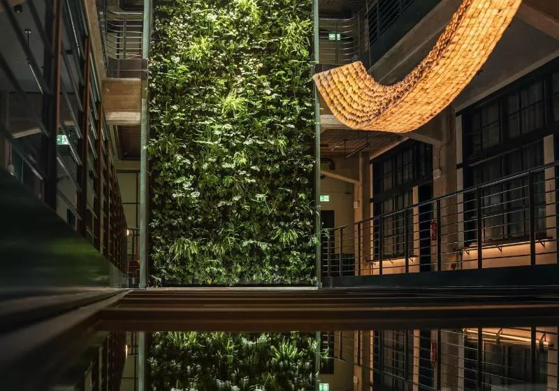 هتل Montownia Lofts & Experience