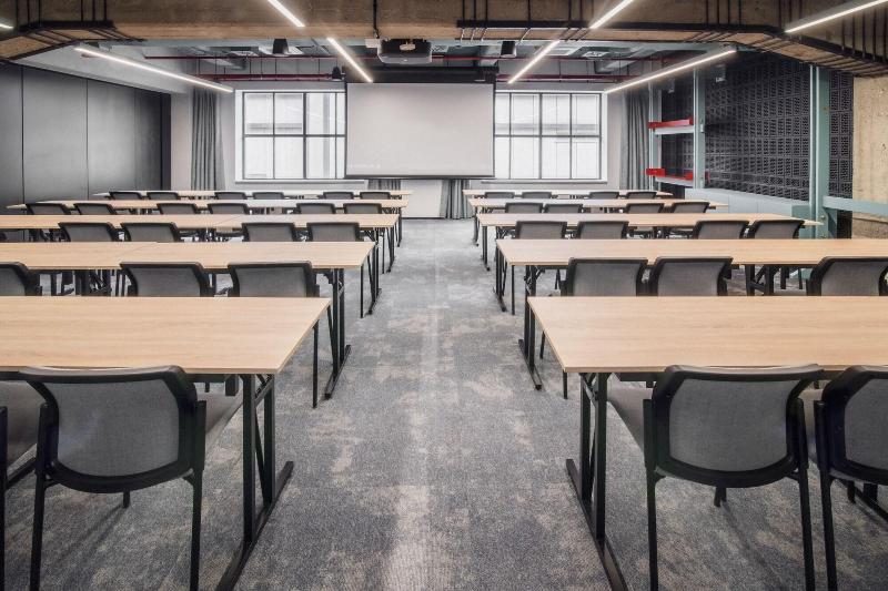 בית מלון כפרי Montownia Lofts & Experience