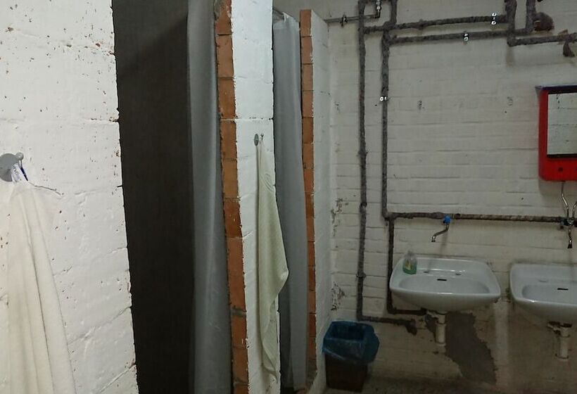 호스텔 10z Bunker