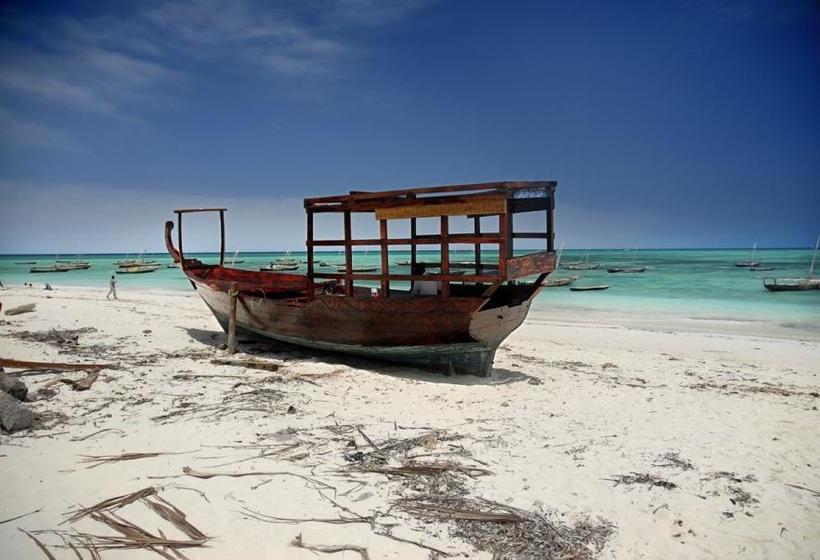 مبيت وإفطار Mama Njoe Lodge