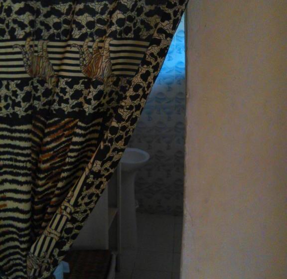 مبيت وإفطار Mama Njoe Lodge