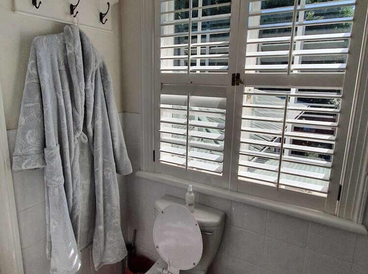 ベッドアンドブレックファースト Southey House