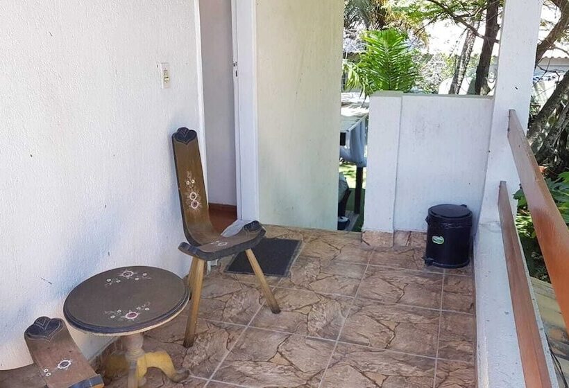 Herberg Marina Dos Anjos Pousada