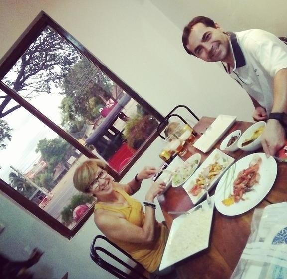 ホテル Athina & Restaurant