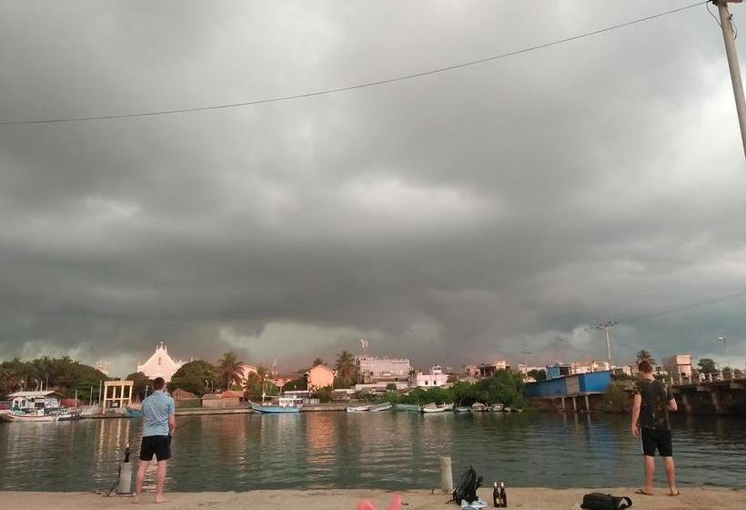 ホテル Athina & Restaurant