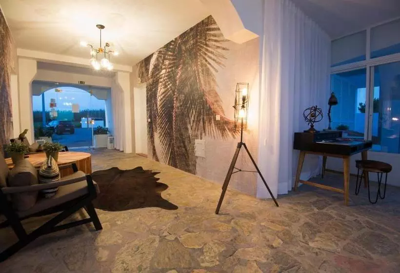 هتل Villa Eira