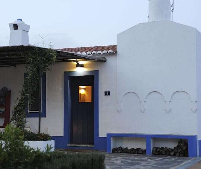 فندق Casas De Juromenha
