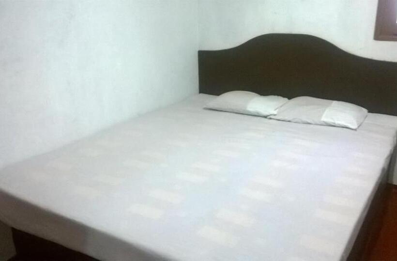 בית מלון כפרי Fort Sea View