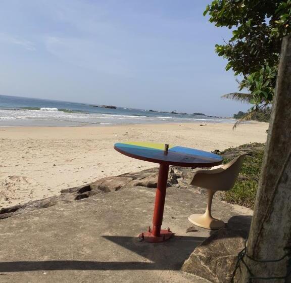 בית מלון כפרי Fort Sea View