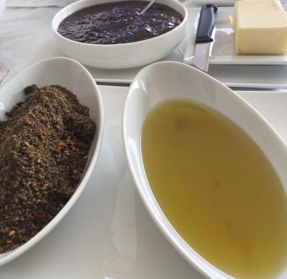 هتل Taybeh Golden