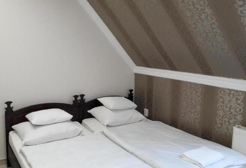 Kemence Csárda és Szálloda