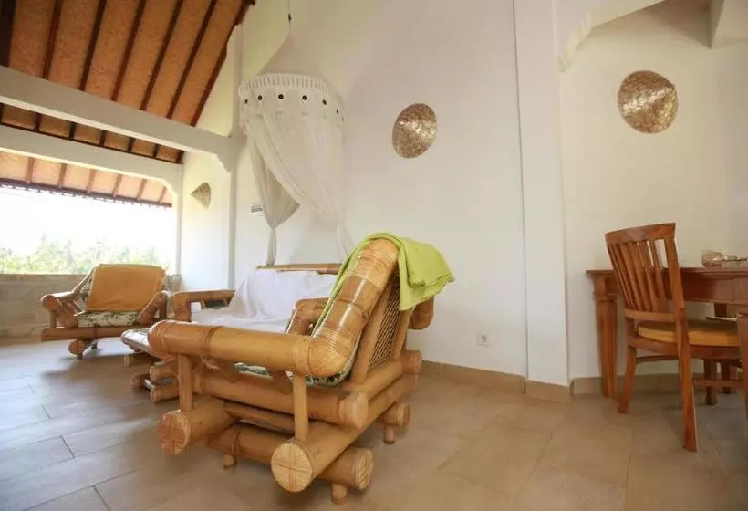 Lomakeskus Villa Jakaranda And Villa Marakuya
