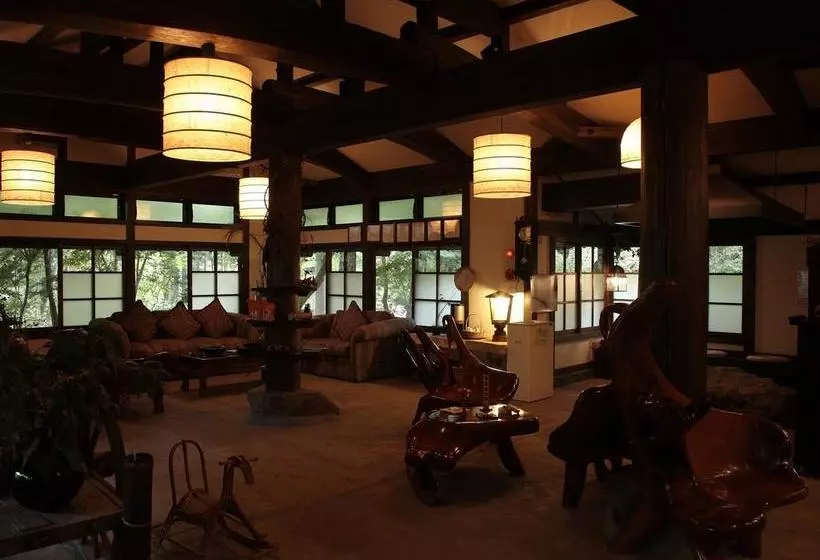 旅館 Tobise Onsen Tenga Sanso