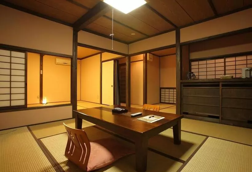 旅館 Tobise Onsen Tenga Sanso
