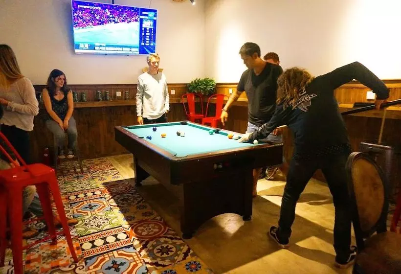 Sonderia Hostel & Bar   Lazybones Hostel