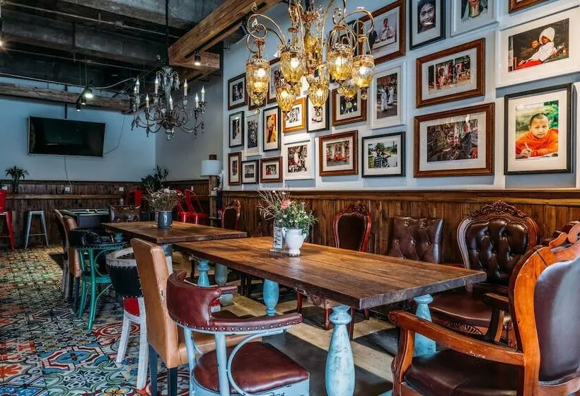 Sonderia Hostel & Bar   Lazybones Hostel