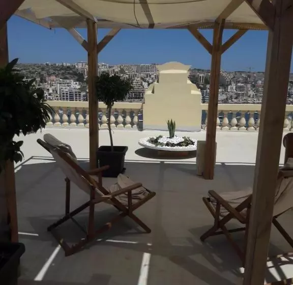 تختخواب و صبحانه Villa Zammitella