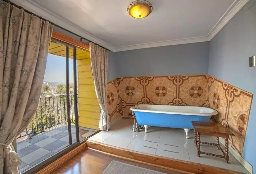 هتل Boutique Casa Vander