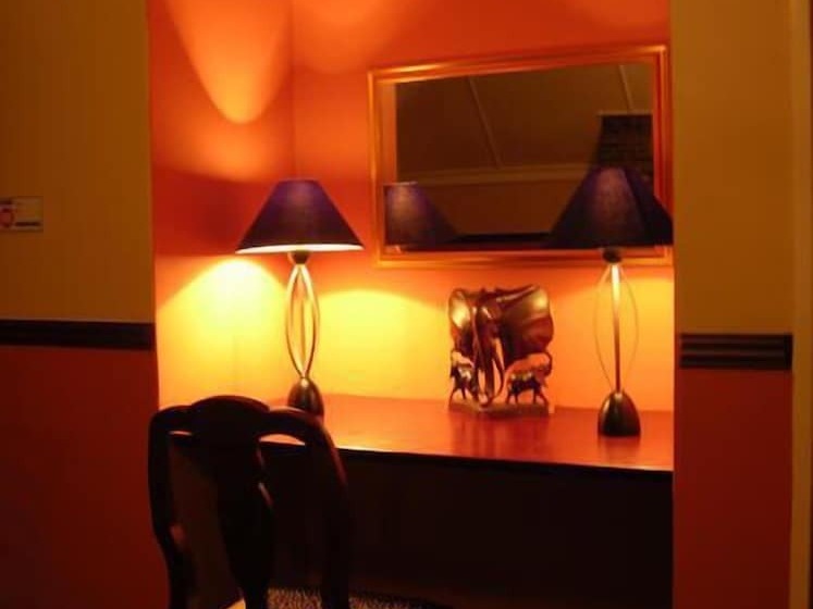 هتل Africlassic Guest House   Harrismith