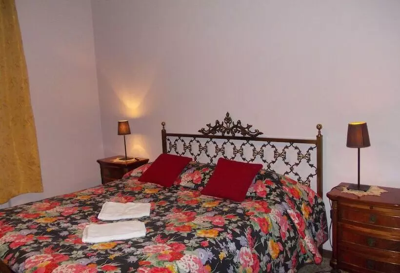 هتل Big Brother Bed & Rooms