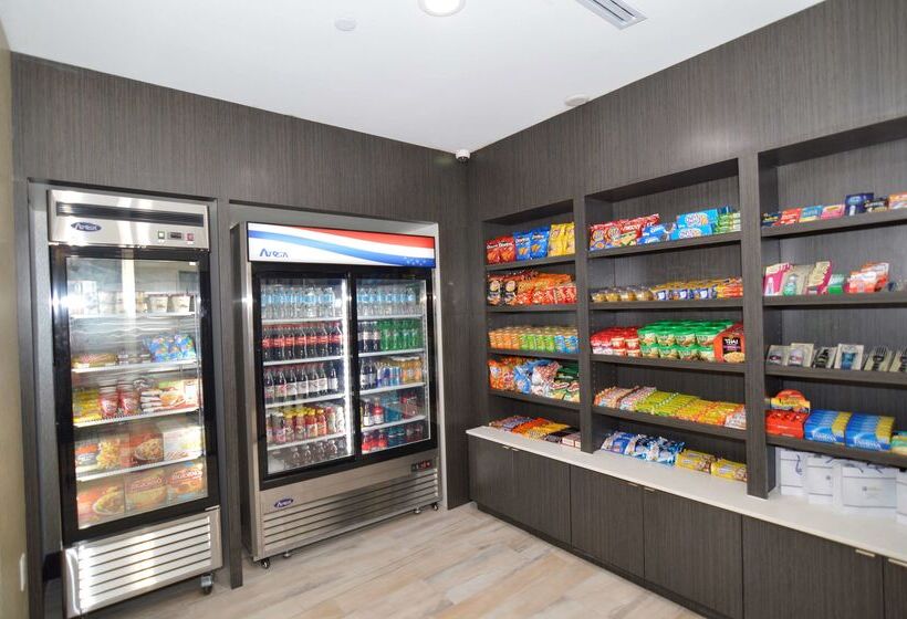 هتل Best Western Plus Pasadena Inn And Suites