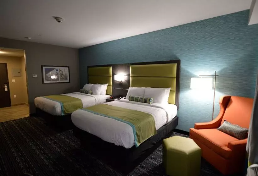 هتل Best Western Plus Pasadena Inn And Suites