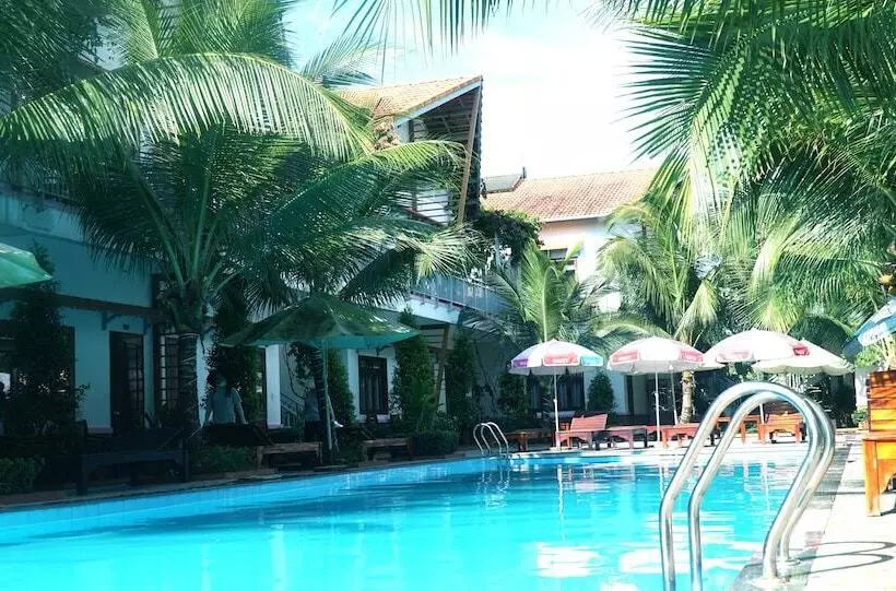 هتل Camellia Resort & Spa
