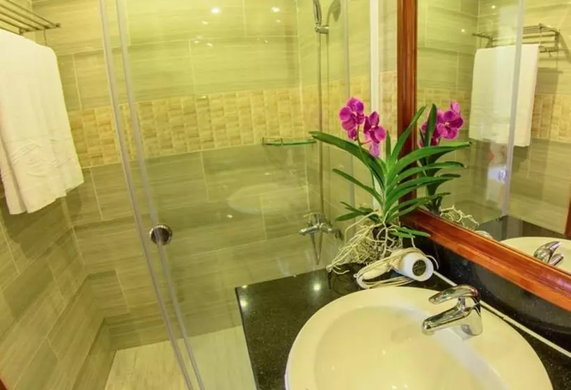 هتل Camellia Resort & Spa