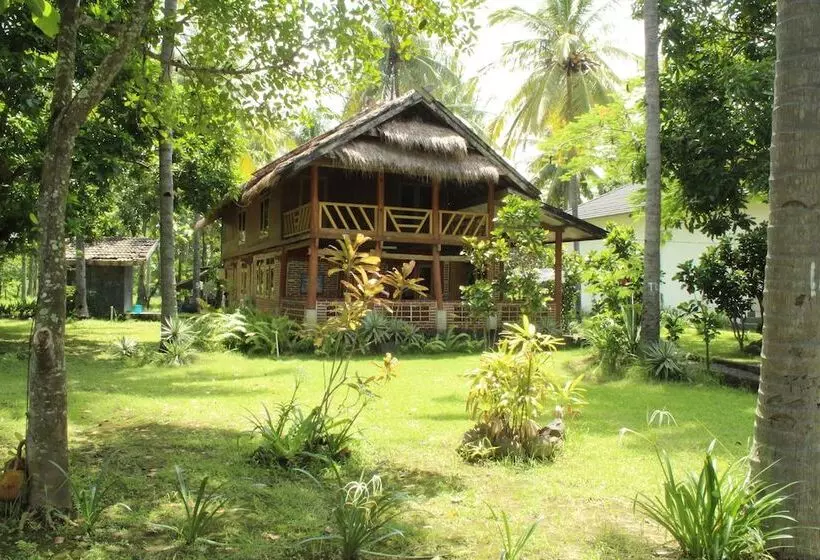 هتل Gondang Beach