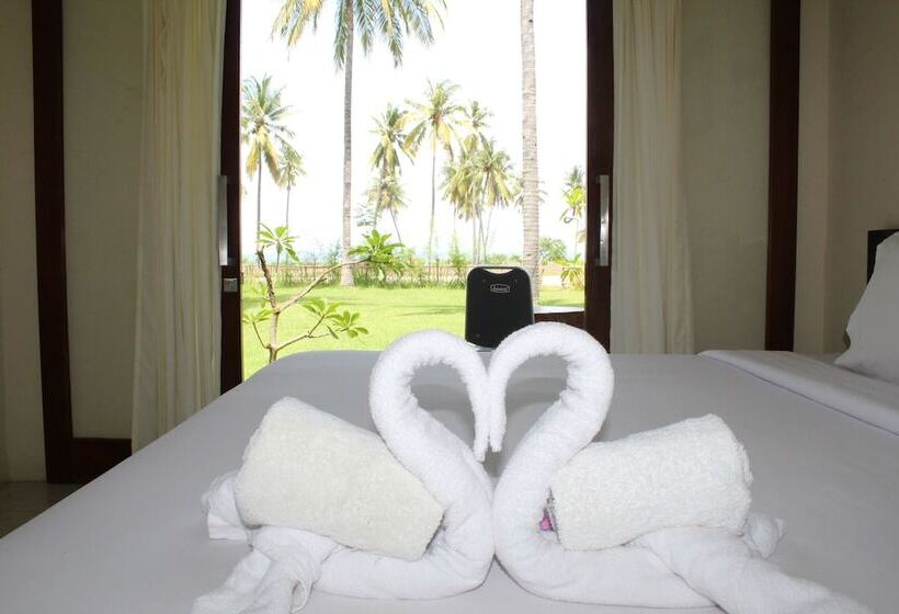 בית מלון כפרי Gondang Beach