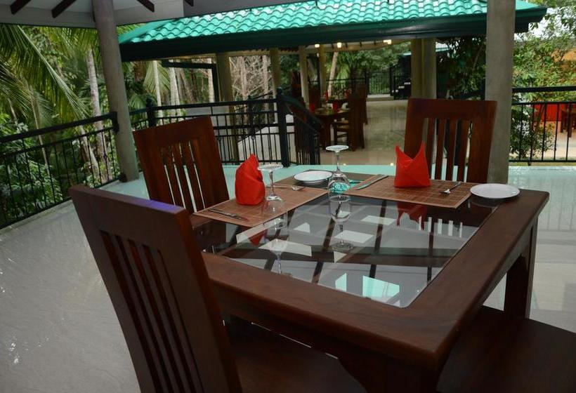 Hotelli Jasmine Garden Resort