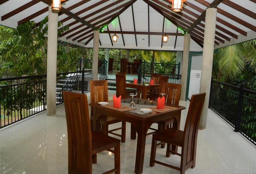 Hotelli Jasmine Garden Resort