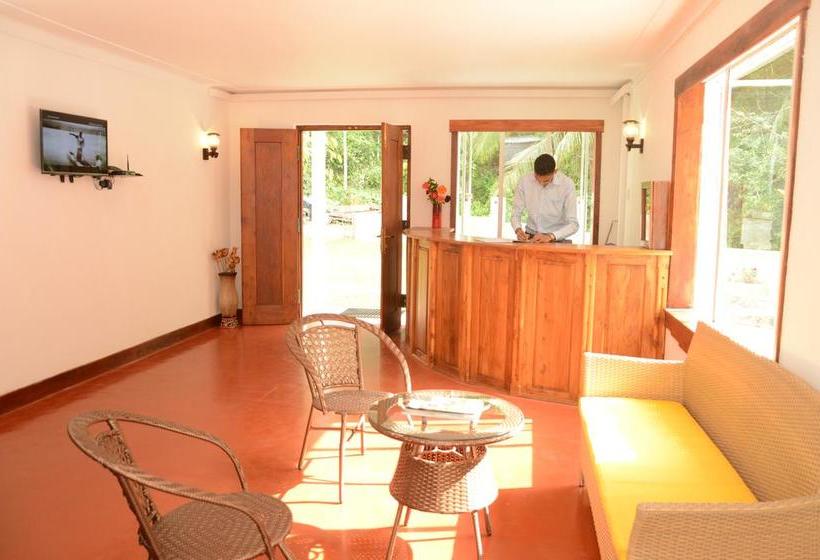 Hotelli Jasmine Garden Resort