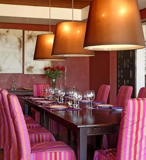 Hotelli Clos Apalta Residence Relais & Chateaux