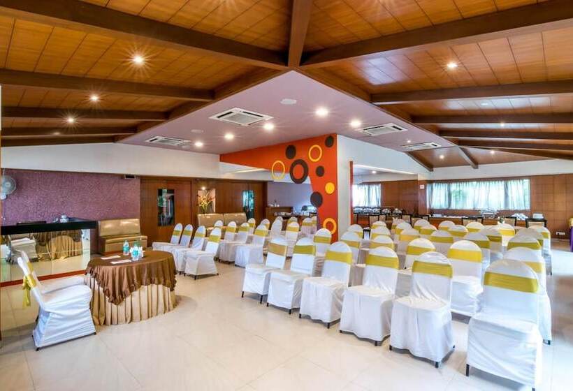 酒店 Octave Suites Residency Rd