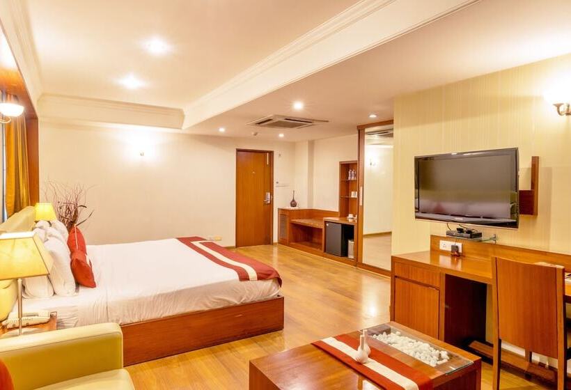 酒店 Octave Suites Residency Rd