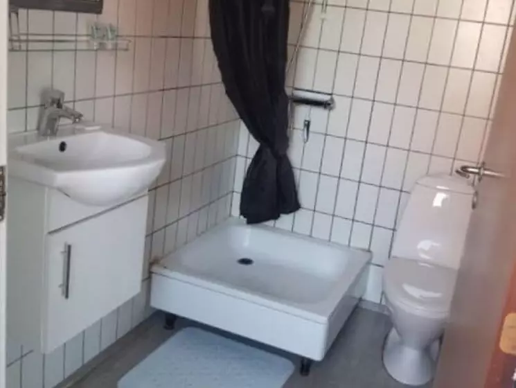هتل Sverres