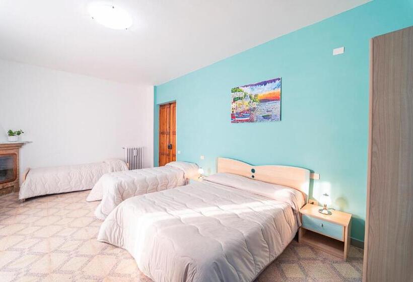 בית מלון כפרי Tra I Monti