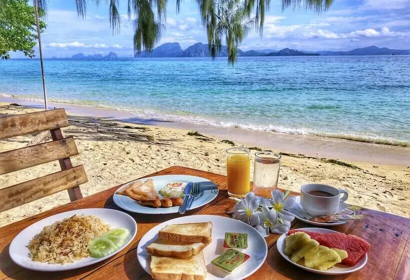 Kradan Beach Resort