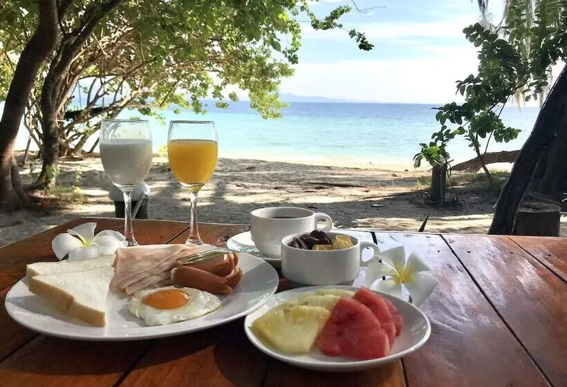 Kradan Beach Resort