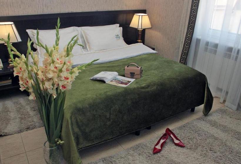 فندق Pansionat Rodina