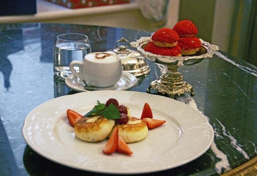 فندق Pansionat Rodina