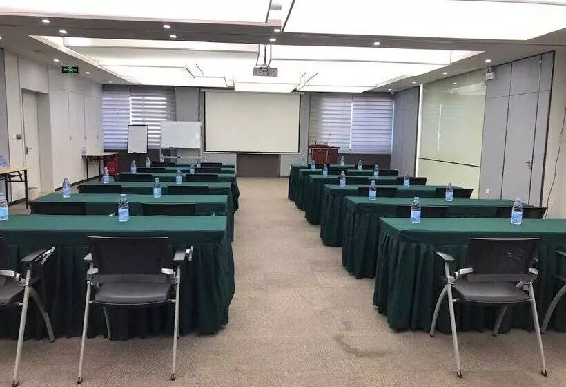 Atour Hotel Tianhe Guangzhou