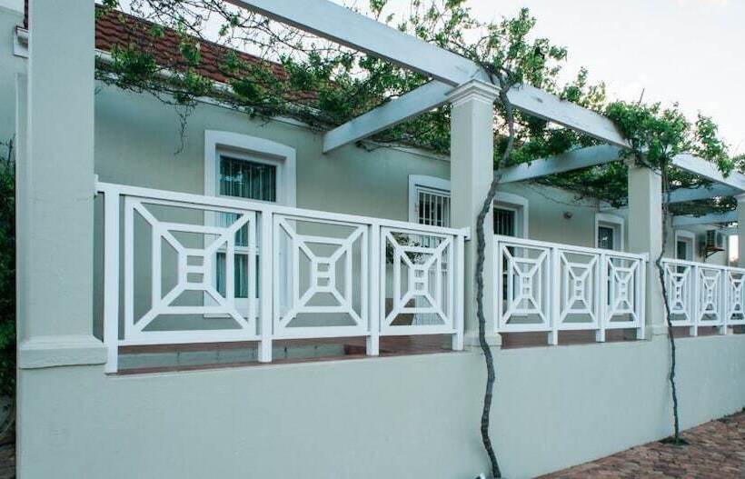 住宿加早餐  Clos Malverne Wine Estate